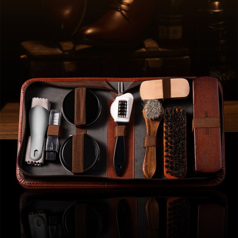 HorseHair Shoe Brush Set Leath - đánh giá và giá Sneaker Care Spray